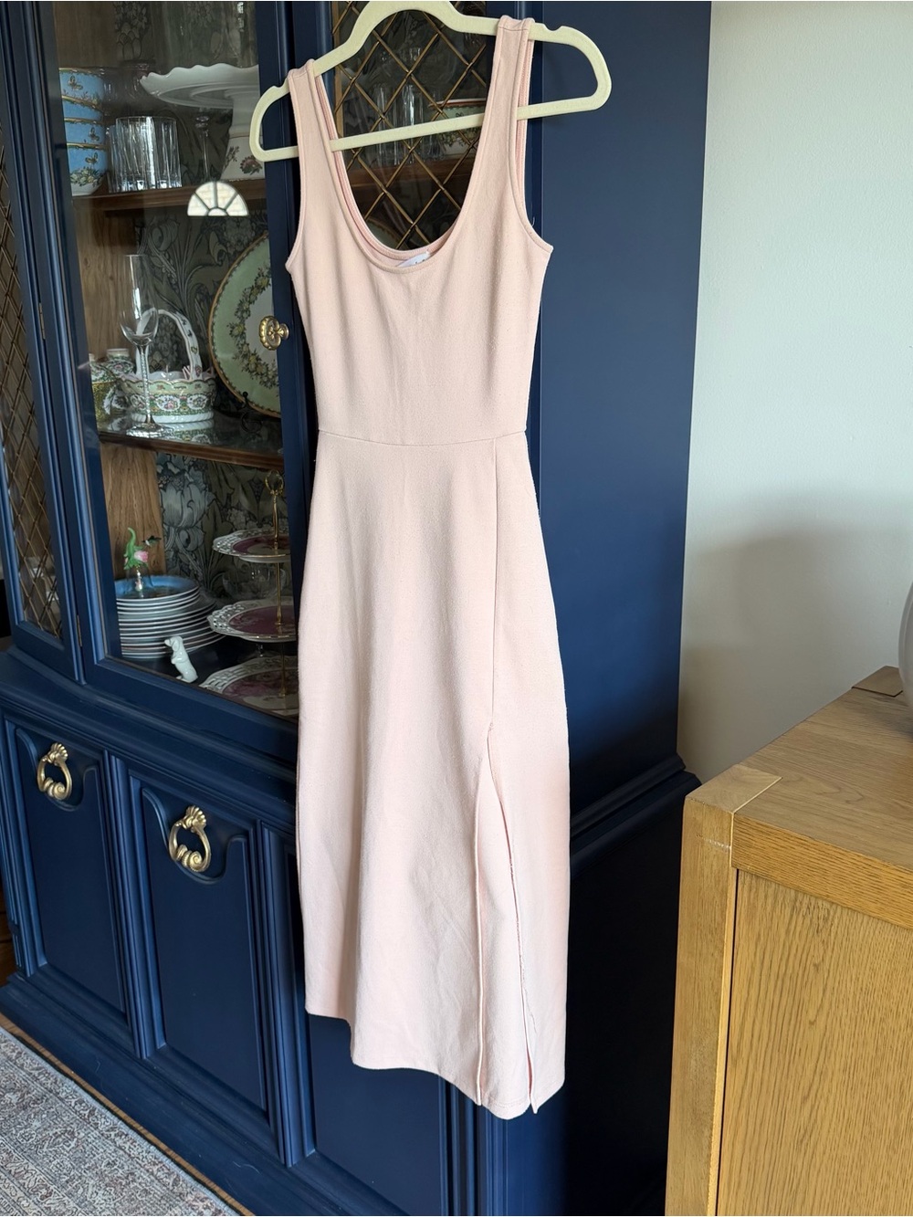 Leith Sleeveless Pink Scoop Midi Dress - Classic Tank Silhouette Slit Simple